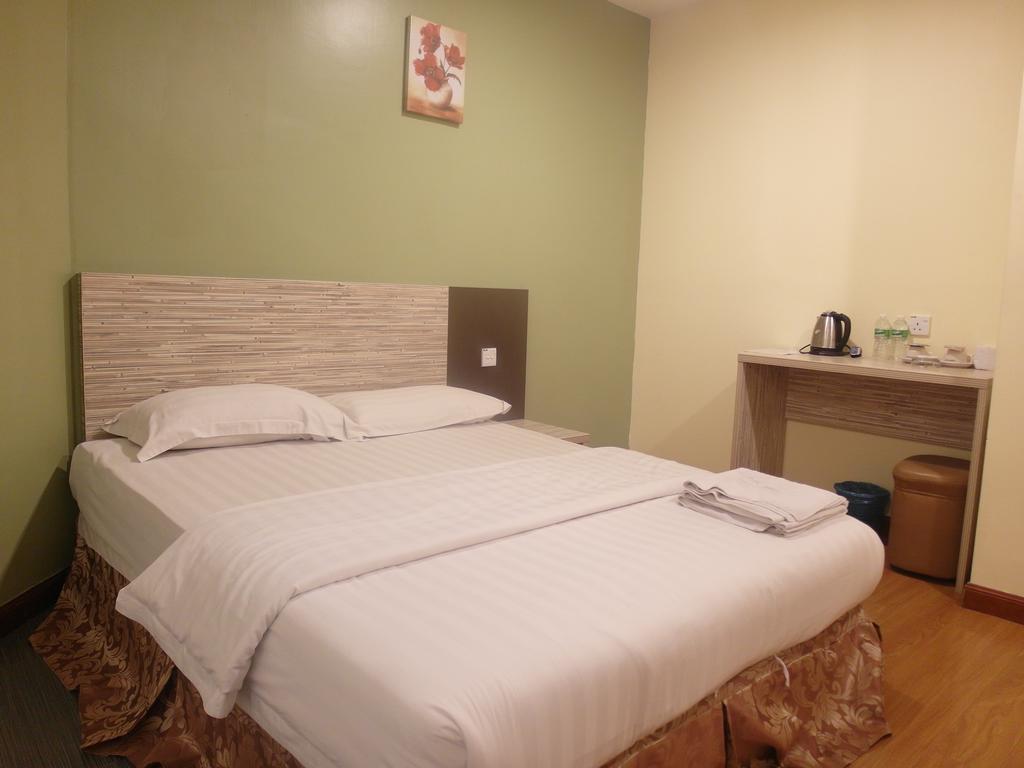 Lbs Hotel Черас Номер фото